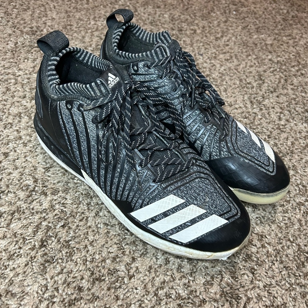 Adidas Men's Black and White Baseball Cleats